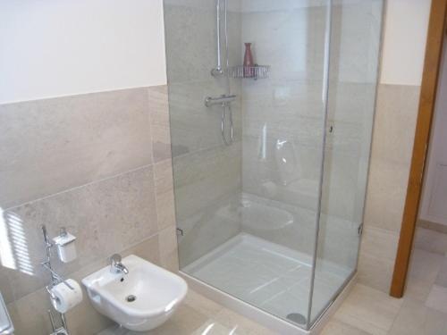Sillia Appartamenti Pinzolo Room photo
